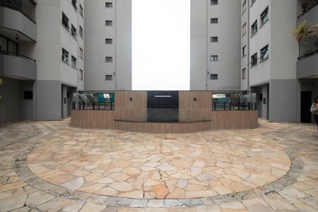 Apartamento à venda com 75m², 2 quartos e 2 vagasÁrea externa