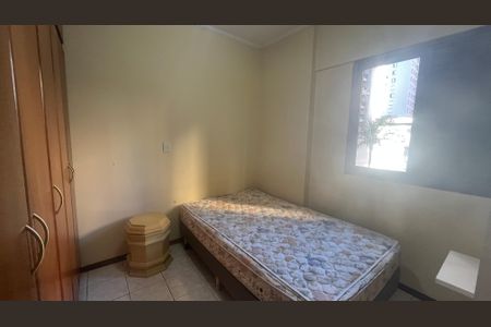 Apartamento à venda com 74m², 3 quartos e 1 vagaQuarto 2
