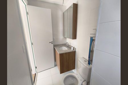 Apartamento para alugar com 113m², 2 quartos e 1 vaga Apartamento para alugar com 113m², 2 quartos e 1 vagaBanheiro