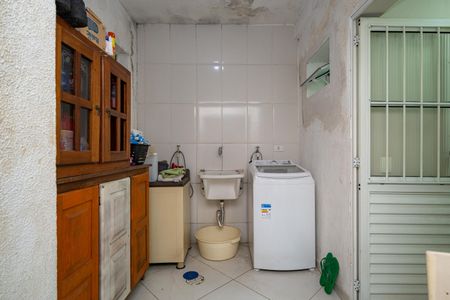 Casa à venda com 240m², 3 quartos e 2 vagas Casa à venda com 240m², 3 quartos e 2 vagasÁrea de Serviço