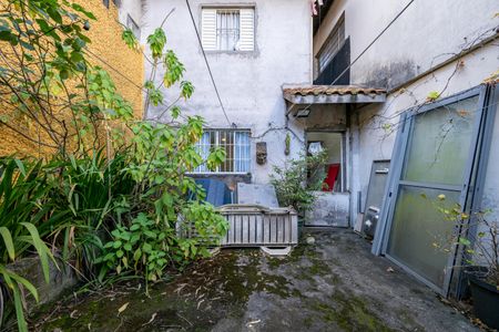 Casa à venda com 240m², 3 quartos e 2 vagas Casa à venda com 240m², 3 quartos e 2 vagasQuintal