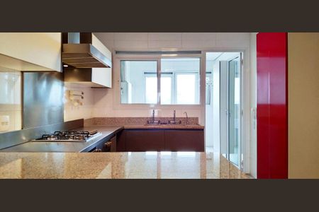 Apartamento à venda com 240m², 2 quartos e 4 vagas