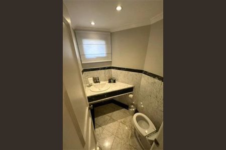 Apartamento à venda com 3 quartos, 156m² em Moema, São Paulo