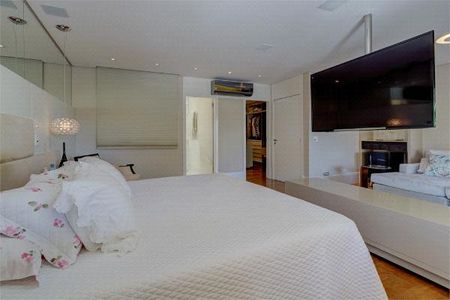 Casa à venda com 450m², 5 quartos e 6 vagas