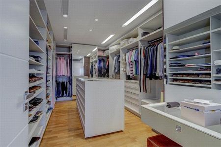 Casa à venda com 450m², 5 quartos e 6 vagas
