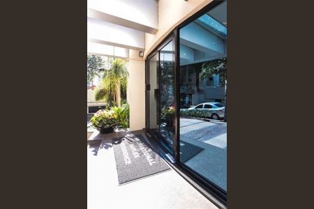 Apartamento à venda com 2 quartos, 70m² em Indianópolis, São Paulo