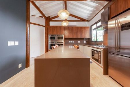 Casa à venda com 626m², 4 quartos e 5 vagas