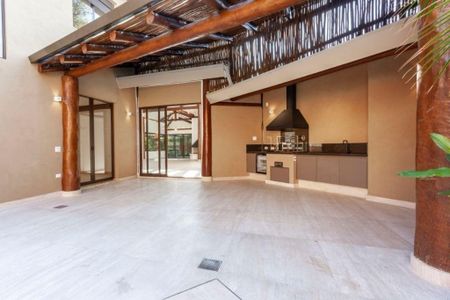 Casa à venda com 626m², 4 quartos e 5 vagas
