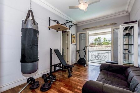 Casa à venda com 360m², 4 quartos e 3 vagas