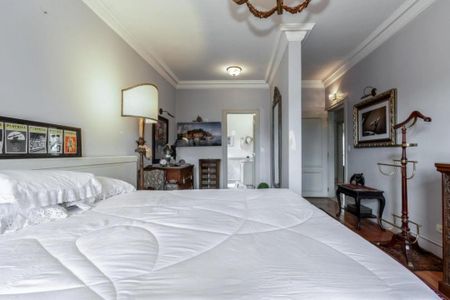 Casa à venda com 360m², 4 quartos e 3 vagas