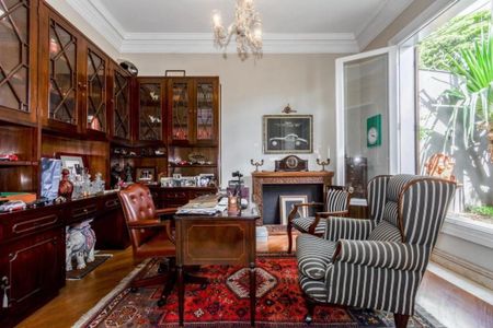 Casa à venda com 360m², 4 quartos e 3 vagas