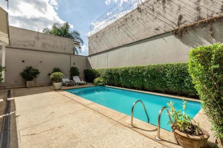 Casa à venda com 360m², 4 quartos e 3 vagas