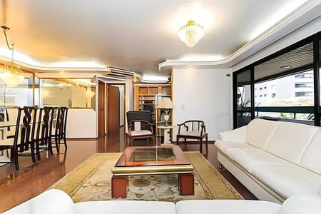 Apartamento à venda com 4 quartos, 147m² em Moema, São Paulo