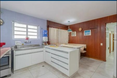 Casa à venda com 454m², 4 quartos e 3 vagas