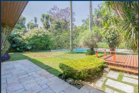 Casa à venda com 454m², 4 quartos e 3 vagas