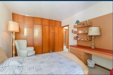 Casa à venda com 454m², 4 quartos e 3 vagas