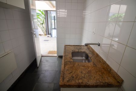 Casa à venda com 696m², 3 quartos e 6 vagasÁrea comum