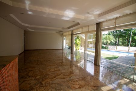 Casa à venda com 696m², 3 quartos e 6 vagasÁrea comum - Salão de festas