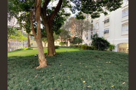 Apartamento à venda com 3 quartos, 110m² em Moema, São Paulo