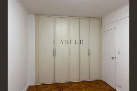 Apartamento à venda com 3 quartos, 110m² em Moema, São Paulo