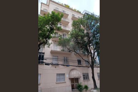 Apartamento à venda com 120m², 2 quartos e 1 vaga