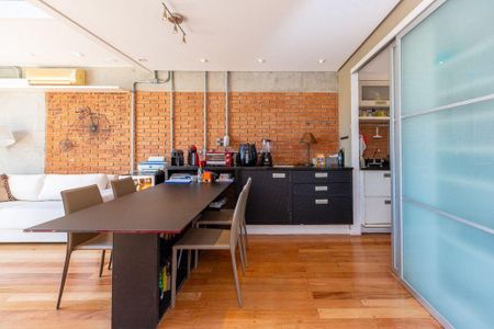 Apartamento à venda com 78m², 1 quarto e 2 vagas