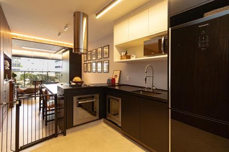 Apartamento à venda com 71m², 1 quarto e 1 vaga