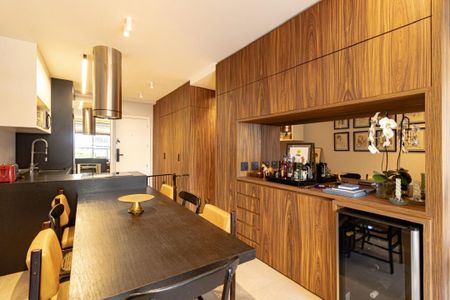 Apartamento à venda com 71m², 1 quarto e 1 vaga