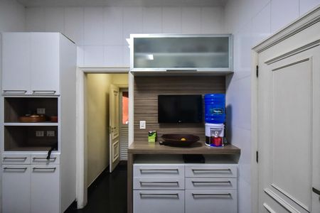 Casa à venda com 715m², 5 quartos e 3 vagasCozinha