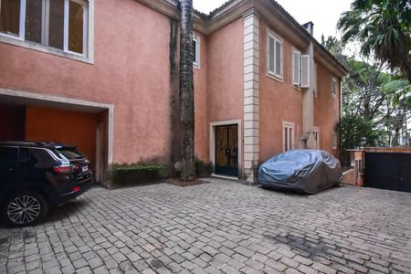Casa à venda com 715m², 5 quartos e 3 vagasGaragem