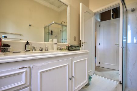 Casa à venda com 715m², 5 quartos e 3 vagasBanheiro da Suíte 3