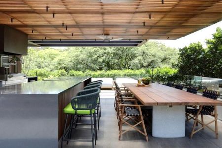 Casa à venda com 925m², 4 quartos e 8 vagas
