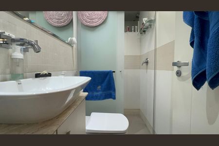 Apartamento à venda com 120m², 3 quartos e 1 vagaBanheiro 1