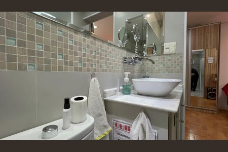 Apartamento à venda com 120m², 3 quartos e 1 vagaBanheiro da Suíte