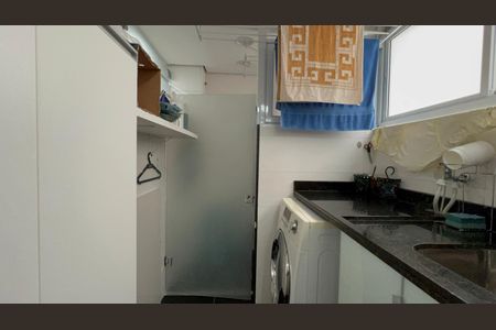 Apartamento à venda com 120m², 3 quartos e 1 vagaÁrea de Serviço