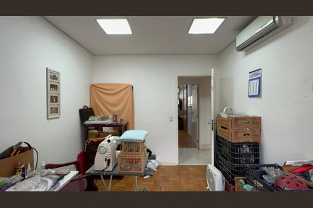 Apartamento à venda com 120m², 3 quartos e 1 vagaQuarto 2