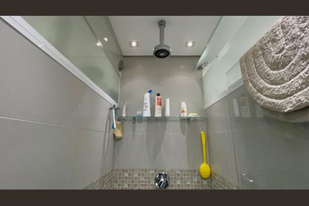 Apartamento à venda com 120m², 3 quartos e 1 vagaBanheiro da Suíte