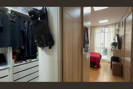 Apartamento à venda com 120m², 3 quartos e 1 vagaSuite 