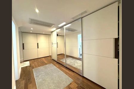 Apartamento à venda com 281m², 3 quartos e 4 vagas