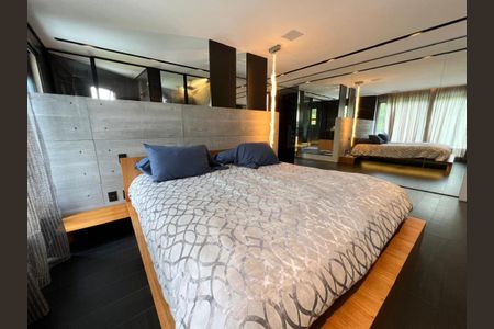 Casa à venda com 860m², 3 quartos e 3 vagas