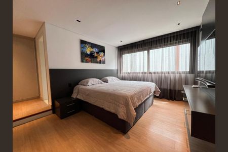 Casa à venda com 860m², 3 quartos e 3 vagas
