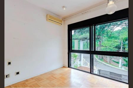 Casa à venda com 553m², 3 quartos e 8 vagas