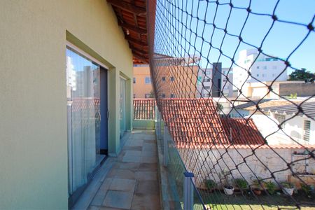 Casa para alugar com 357m², 5 quartos e 4 vagasVaranda Suíte 2