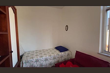 Casa à venda com 347m², 7 quartos e 5 vagas Casa à venda com 347m², 7 quartos e 5 vagasQuarto 1