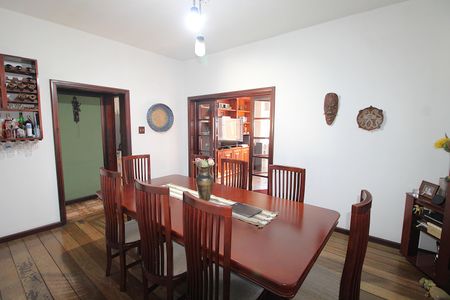 Casa à venda com 347m², 7 quartos e 5 vagasSala de Jantar