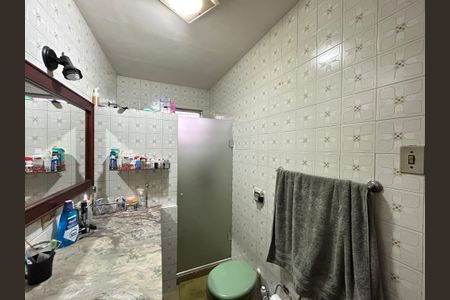 Casa à venda com 347m², 7 quartos e 5 vagasBanheiro Social