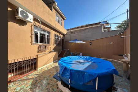 Casa à venda com 347m², 7 quartos e 5 vagasQuintal