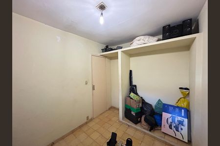 Casa à venda com 347m², 7 quartos e 5 vagasQuarto 1 casa 2