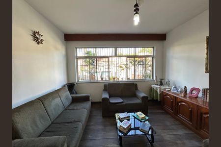 Casa à venda com 347m², 7 quartos e 5 vagasSala