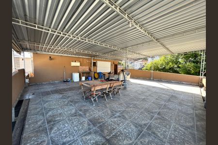 Casa à venda com 347m², 7 quartos e 5 vagasTerraço